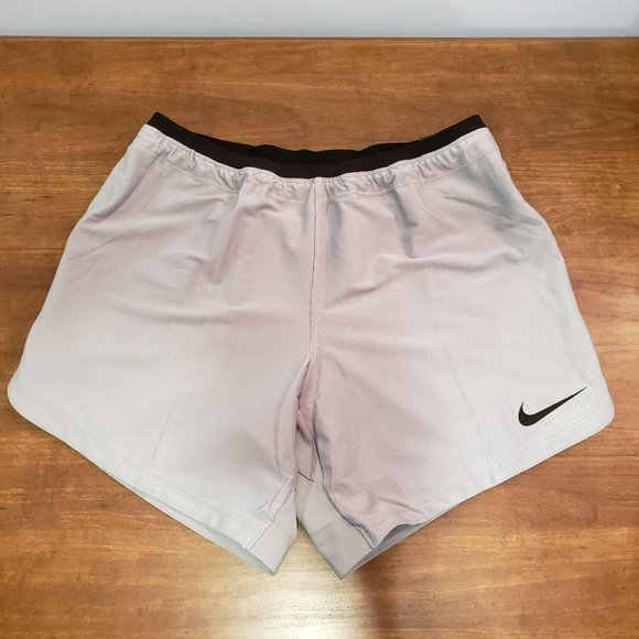 Nike Pro Drifit Hybrid Training Shorts 
